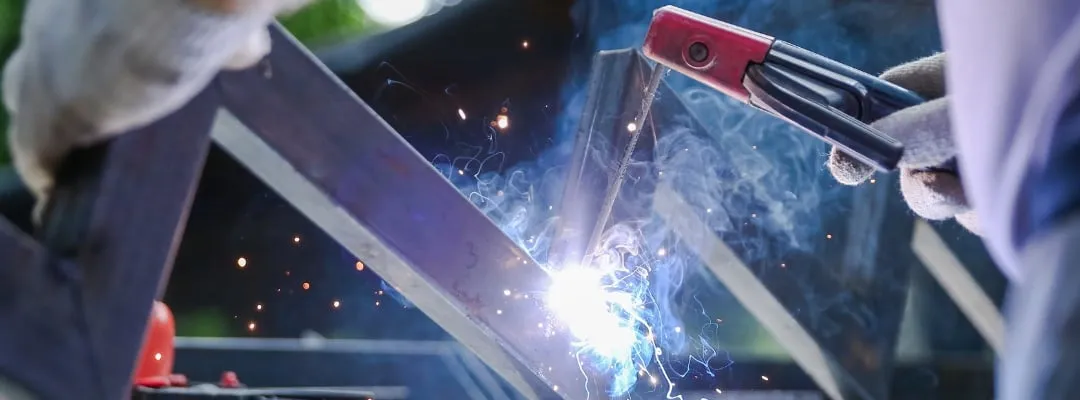 Cách hàn sắt với máy hàn hồ quang cực dễ tại nhà !