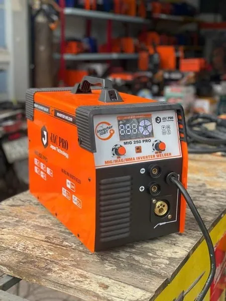 Máy hàn mig Jacpro MIG 250 Pro Công nghệ Nhật Bản mồi lửa nhanh. Ba chức năng hàn đa dạng