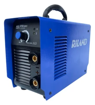 Máy hàn Riland ARC 250GE II. Điều khiển bằng con chip CPU mới, sử dụng IGBT hiệu suất cao, hàn que 1.6-3.2mm