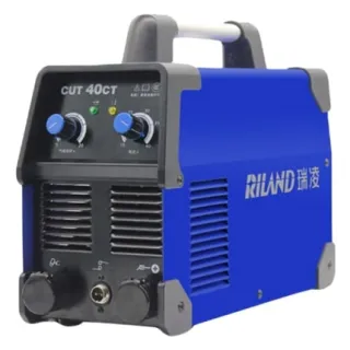 Máy cắt plasma Riland CUT 40CT cắt vật liệu từ ( 1 - 10mm ). Bề mặt cắt mịn và gọn gàng