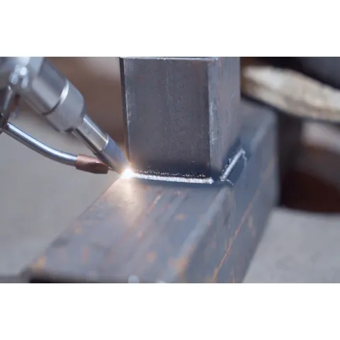 Khám Phá Tính Linh Hoạt Của Máy Hàn Laser Trong Gia Công Kim Loại