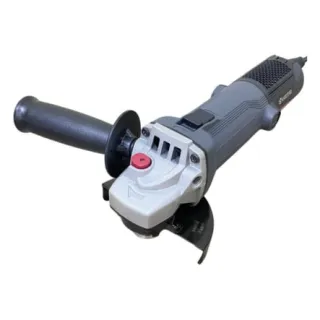 Máy mài góc Kyocera AG1010X Công suất 770W Có khe thoát gió làm mát ở phía đuôi máy giúp tránh tình trạng máy nóng quá mức.